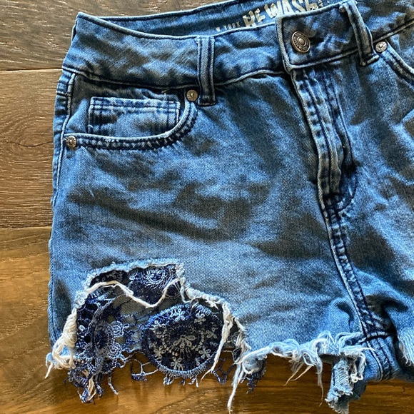 Rewash distressed with blue lace peek a boo hemline - Picture 1 of 3